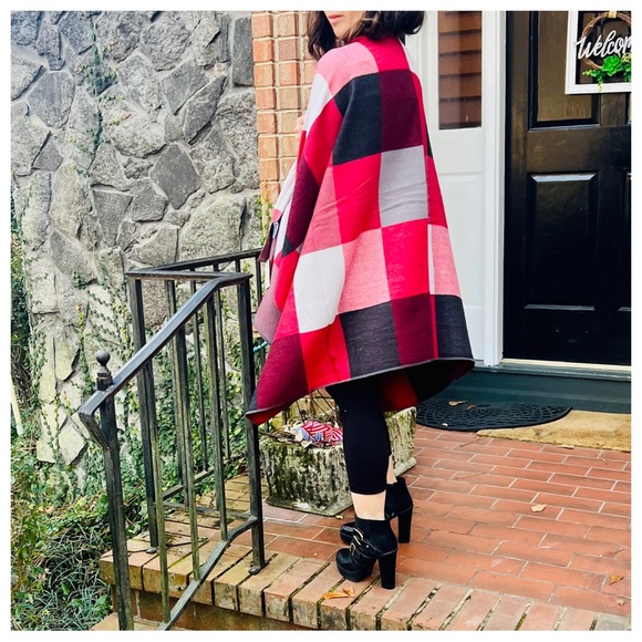 Riah Fashion Boho Fabulous Oversized Wrap Poncho Shawl - Picture 5 of 11